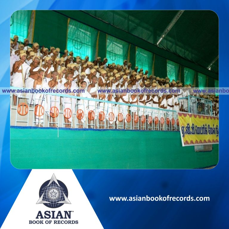 Highest Number of People Dressed as Mohandas Karamchand Gandhi Simultaneously (Single Venue)