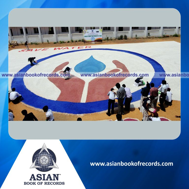 Largest Salt Mosaic by a Team