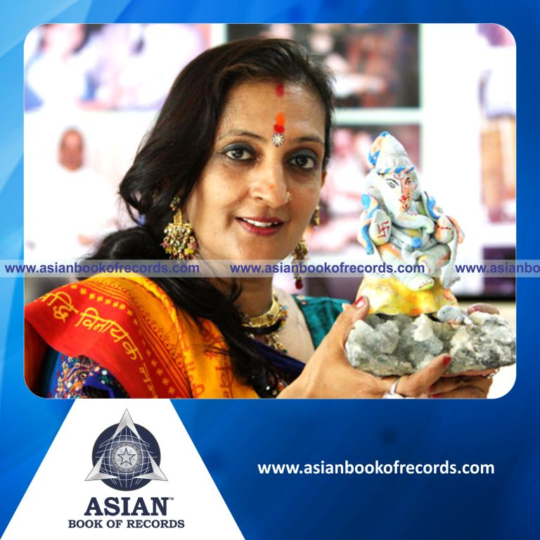 Highest Number of Handmade Ganesha Idols while Blindfolded by an Individual (Female)