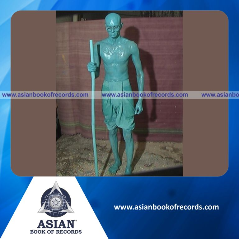 Highest Number of Colors Painted on Body by an Individual (Male) in 12 Hours