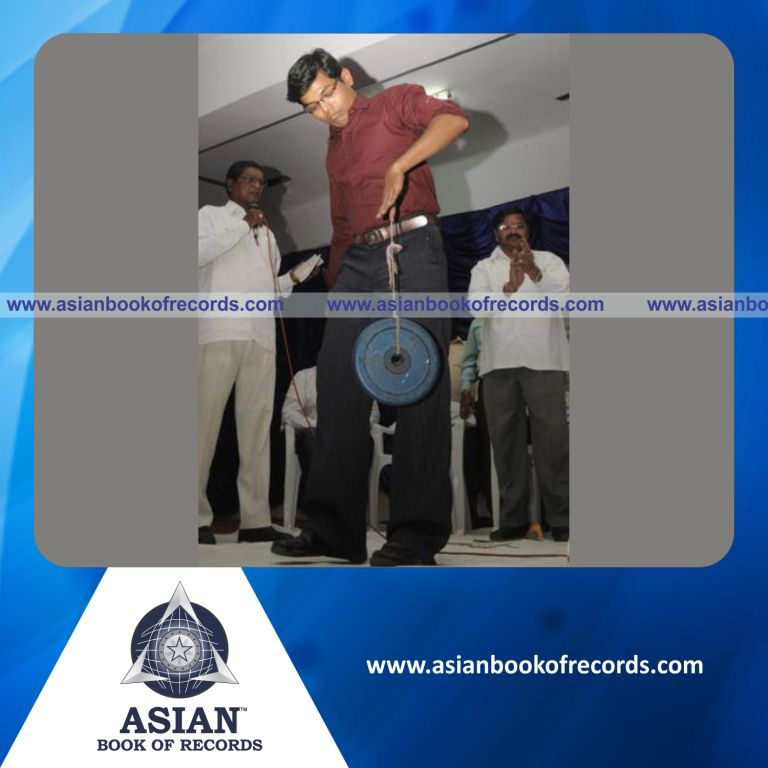 Highest Weight Lifted with Thumb by an Individual (Male)