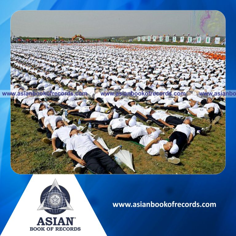 Highest Number of Participants in Human Domino Chain