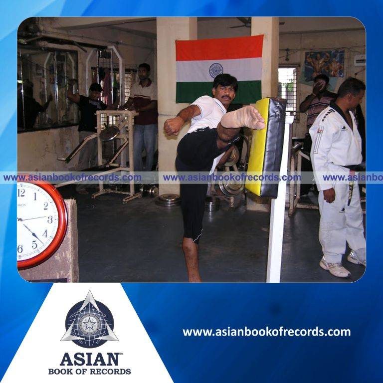 Highest Number of Martial Art Kicks by an Individual (Male) in 1 Minute