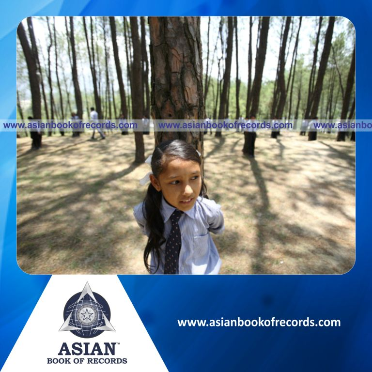 Highest Number of People Hugging Trees Simultaneously (Single Venue) for 2 Minutes