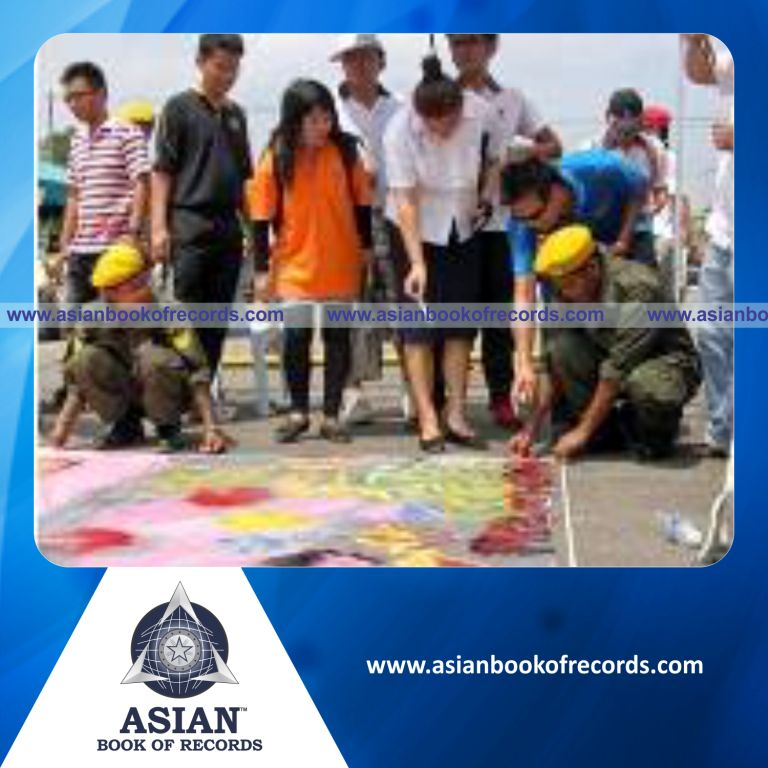 Longest Graffiti Painting by a Team