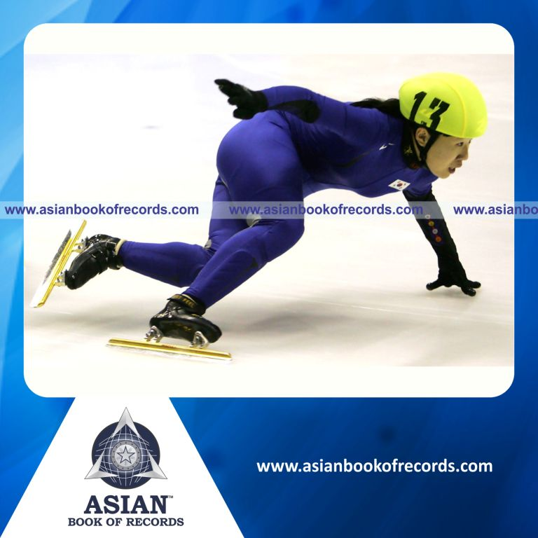 Fastest Time to Perform 3000 Meters Speed Skating (Female) in Short Track
