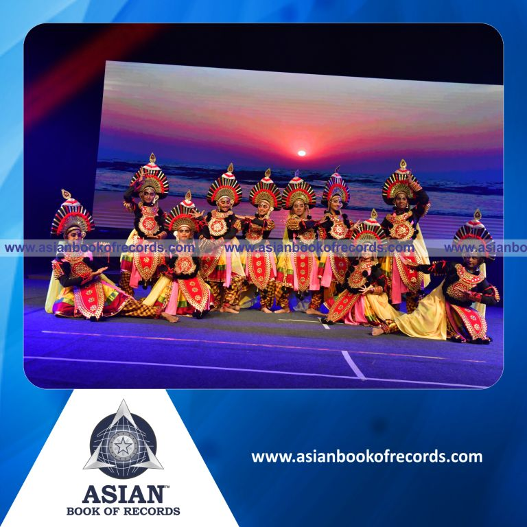 Highest Number of Participants in a Multi-Genre Dance Performance at a Single Location within 2 Hours
