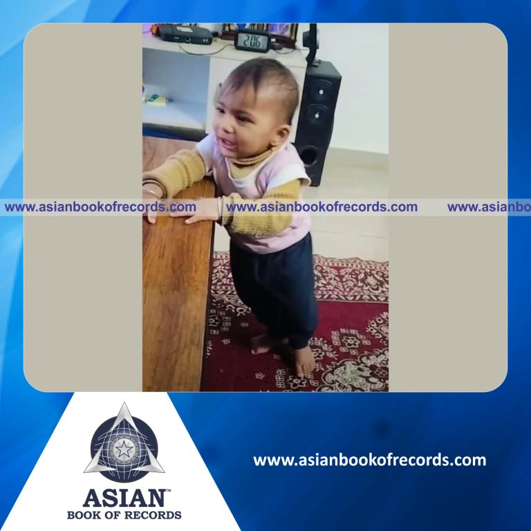 Longest Time to Stand with the Support of a Table by an Infant