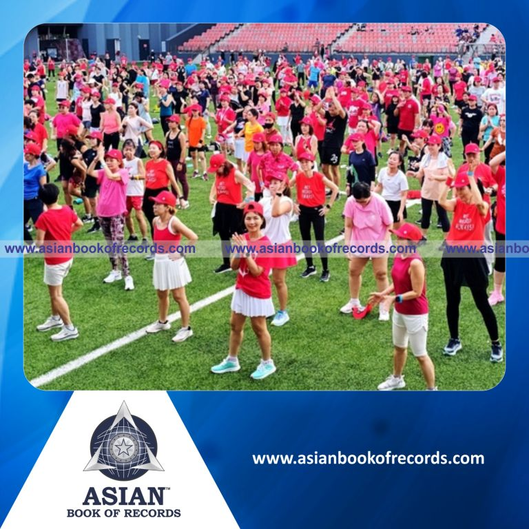 Largest Human Formation of SG60 Word