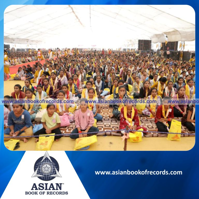 Highest Number of Women Receiving Katar (Indian Dagger) in a Single Event